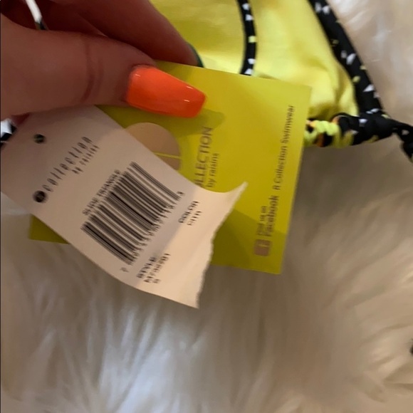 New without price tag Bikini Top - Picture 6 of 7